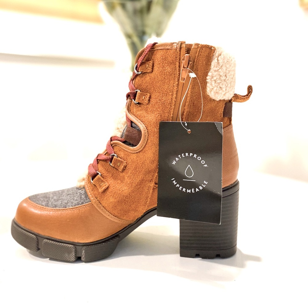 Naturalizer thermal lined Myla Women’s Bootie size 9